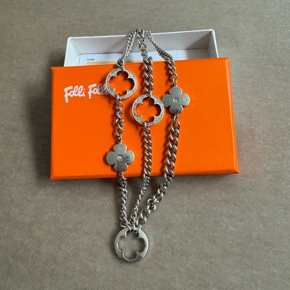 Folli Follie Designer Silver three strand bracelet heart4heart with toggle. - Picture 8 of 10